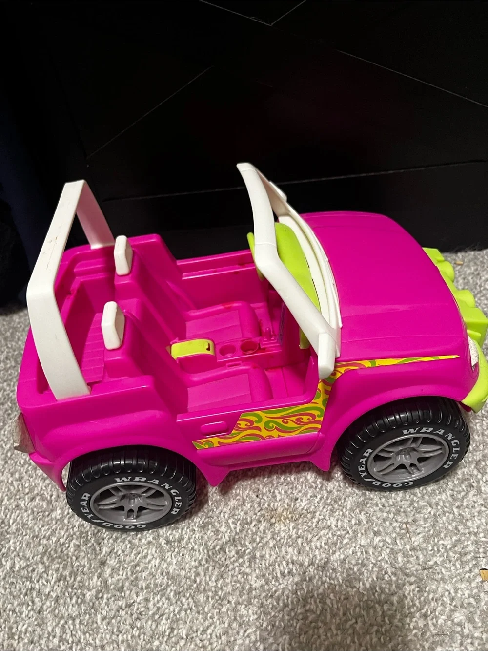 1999 Barbie Pink Jeep with Lime Green Accents
